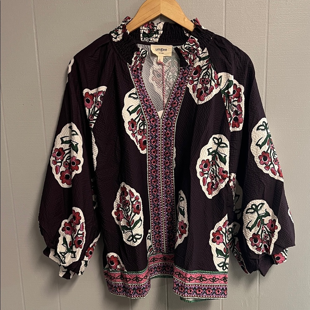 NWT Floral Umgee Top Blouse Shirt Size Large